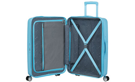 Extra cipzáras zsebbel rendelkező
 belső rendszerező 