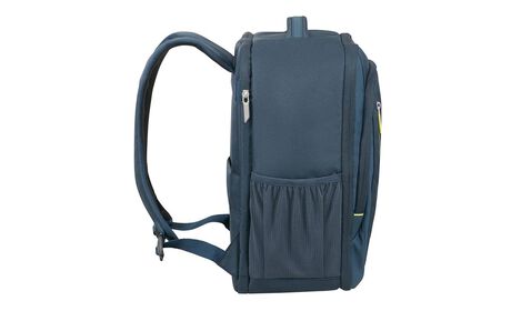 Külön laptop rekesz 15.6" modellhez