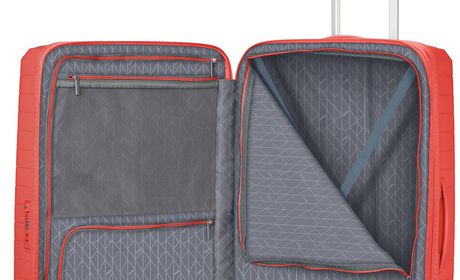 Mindent tudó belső