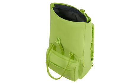 Large main compartment