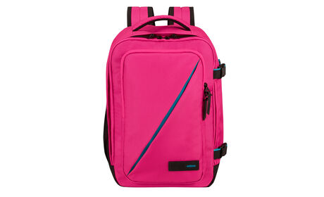 Fitting ryanair free-on-board cabin bag policy