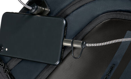 Beépített USB töltő