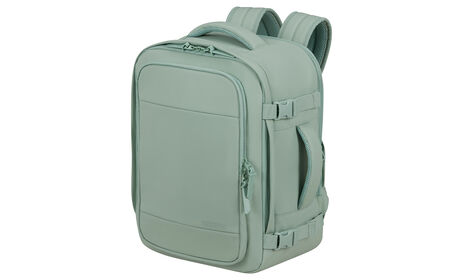 Megfelel a Ryanair és a Wizz Air ingyenes fedélzeti kézipoggyász méreteire vonatkozó szabályainak