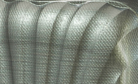 Hihetetlenül könnyű, nagyon erős