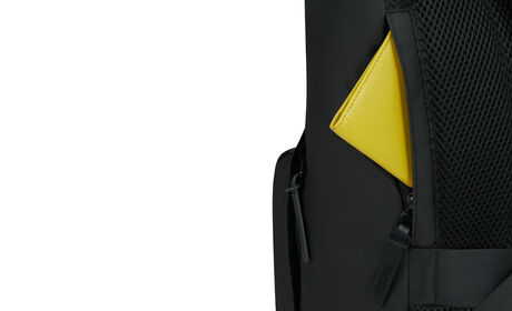 Titkos hátsó rekesz