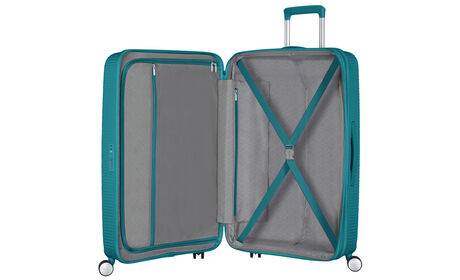 Extra cipzáras zsebbel rendelkező
 belső rendszerező 