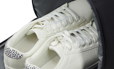 Cipőtartó oldalzseb