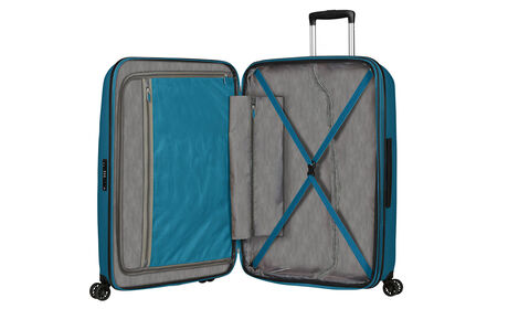 Interior organisation with extra zipped apron pocket