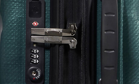 Beépített USB töltő