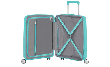 Extra cipzáras zsebbel rendelkező
 belső rendszerező 