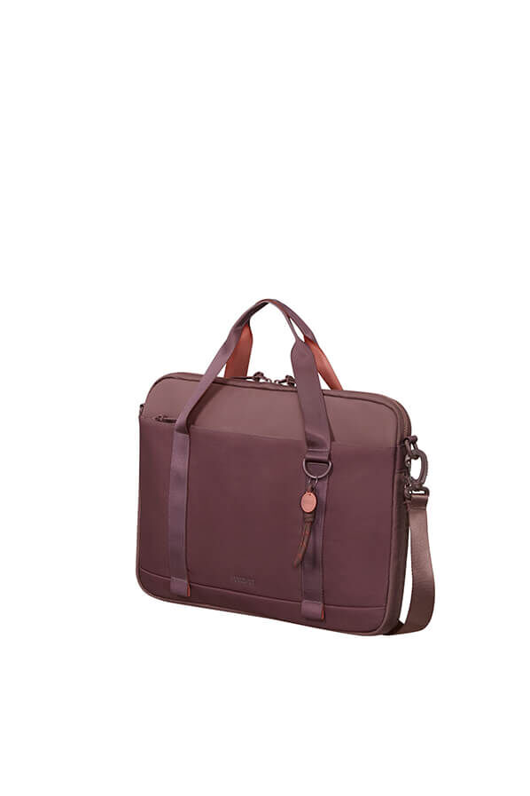 Minima Aktat&aacute;ska 15.6''