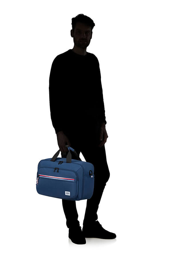 American Tourister UpBeat 3-Way Boarding Bag  Tenger&eacute;szk&eacute;k