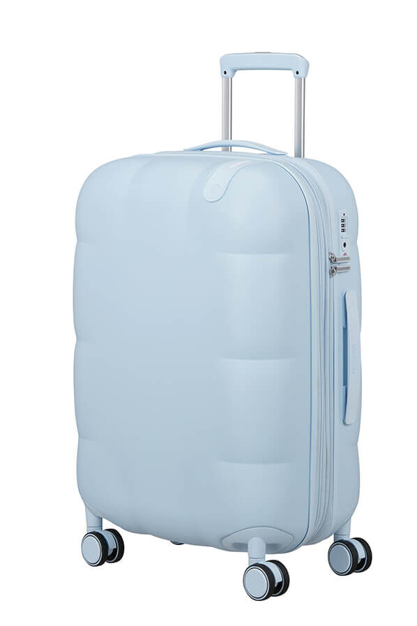 Dreami K&ouml;zepes m&eacute;retű feladhat&oacute; poggy&aacute;sz