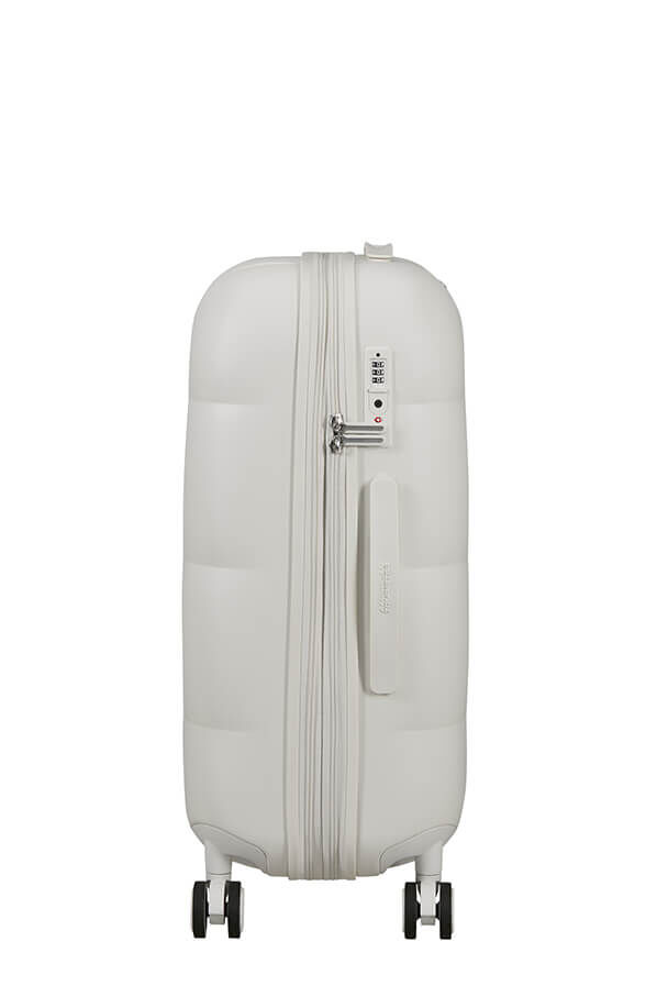 Dreami K&ouml;zepes m&eacute;retű feladhat&oacute; poggy&aacute;sz