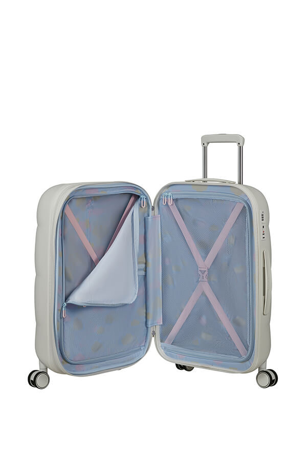 Dreami K&ouml;zepes m&eacute;retű feladhat&oacute; poggy&aacute;sz