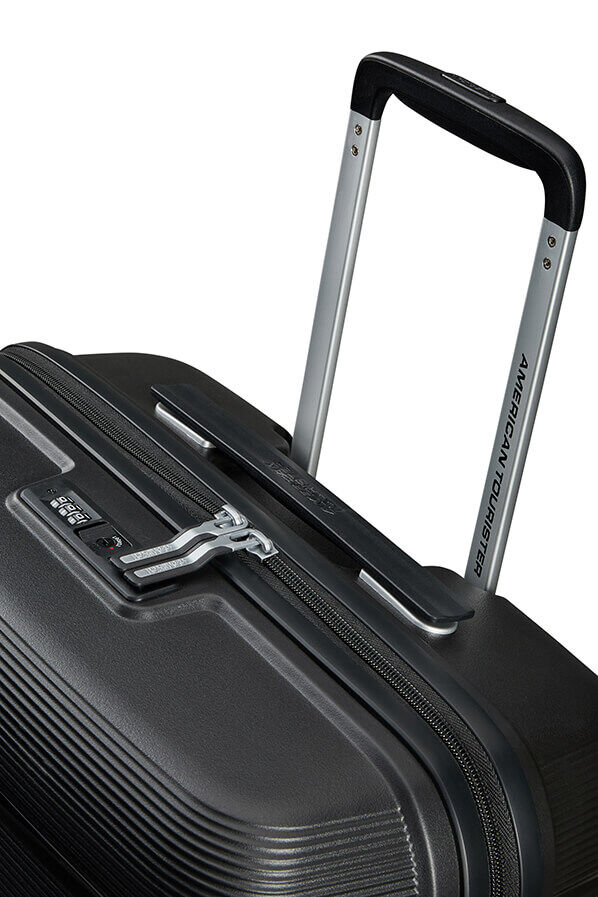 American Tourister Linex Spinner 66cm  Vivid Black