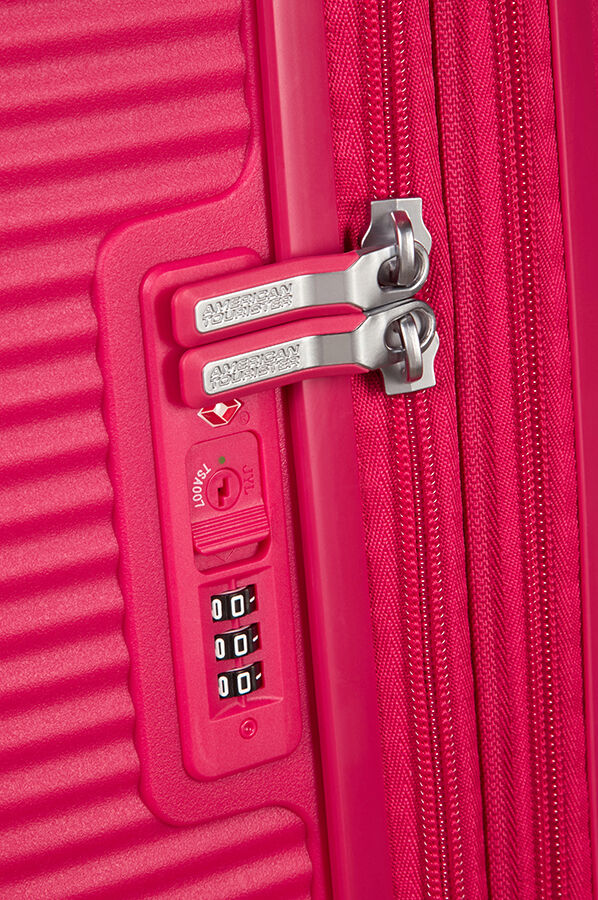SoundBox K&ouml;zepes m&eacute;retű feladhat&oacute; poggy&aacute;sz | American Tourister Soundbox Spinner poszerzany 67cm Lightning Pink