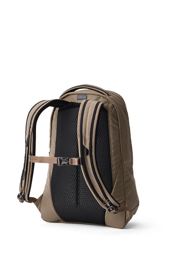 Outset Daypack 16"