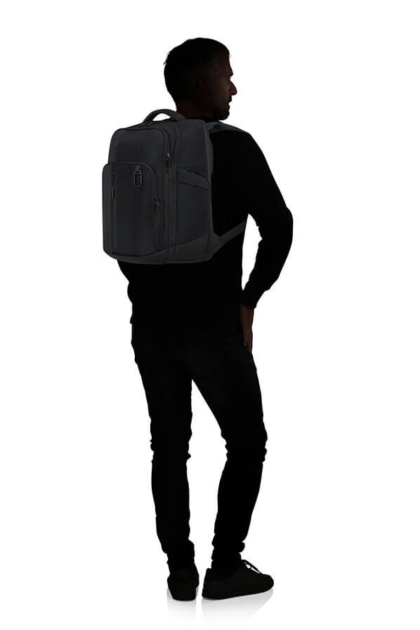 Biz2Go 2 H&aacute;tizs&aacute;k 15.6"
