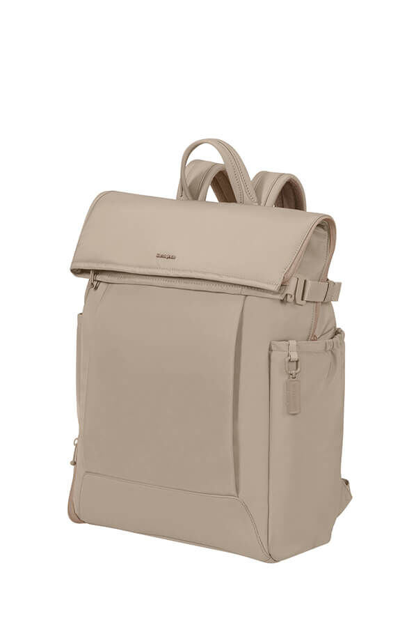 Essentis H&aacute;tizs&aacute;k 15.6"