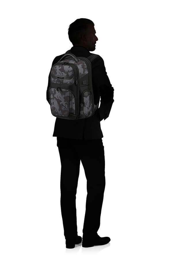 Samsonite Pro-Dlx 6 Backpack 3 Volume Expandable 15.6'  Camouflage