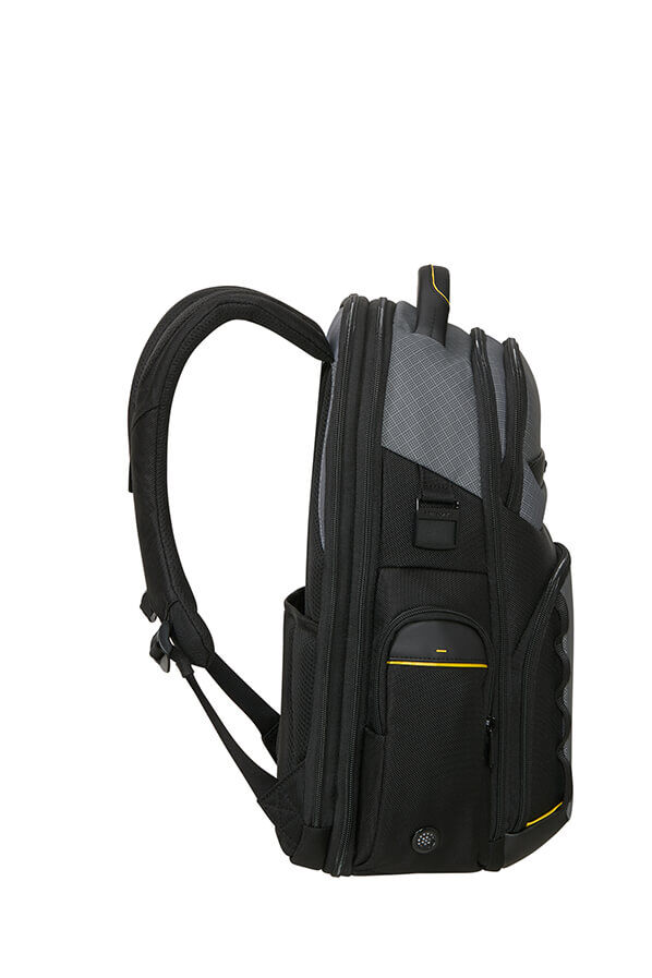 Pro-DLX 6 H&aacute;tizs&aacute;k expandable 15.6"
