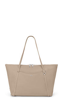 TUMI Voyageur K&eacute;zit&aacute;ska