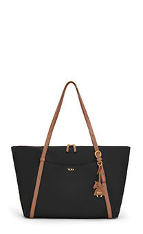 TUMI Voyageur K&eacute;zit&aacute;ska