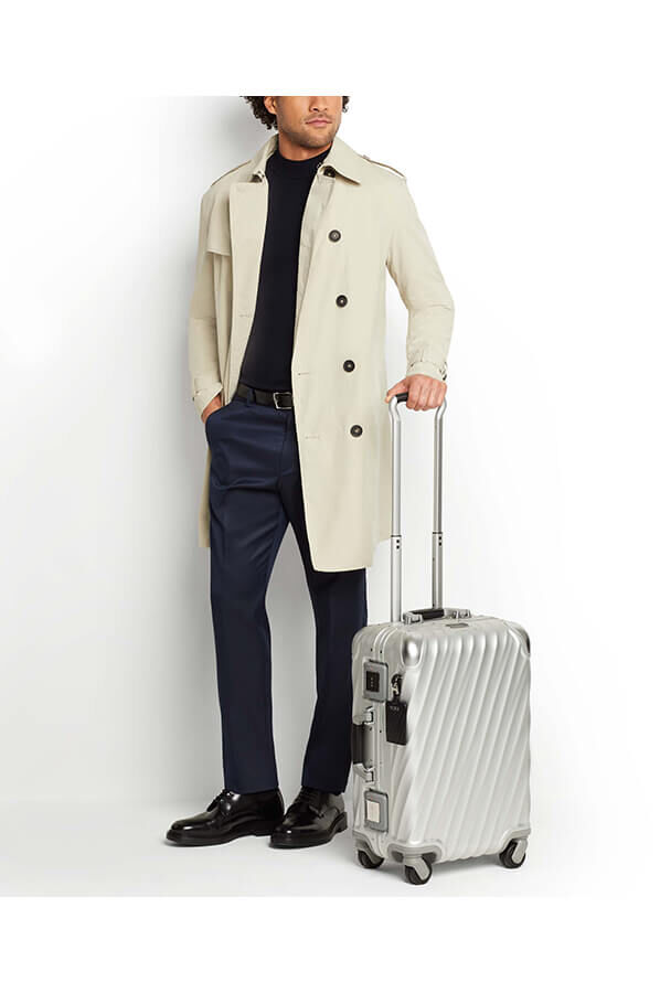 TUMI 19 Degree Aluminium INTERNATIONAL CARRY-ON Silver