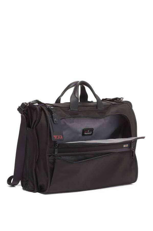 TUMI Alpha 3 GARMENT TRI-FOLD C/O Black