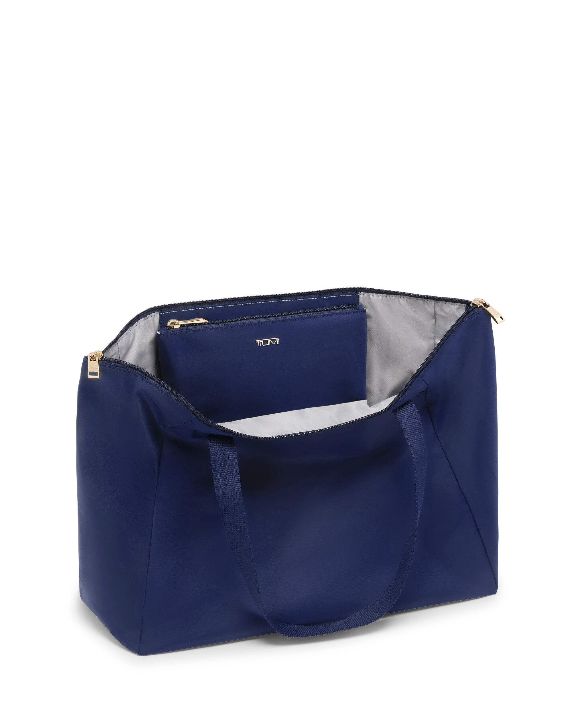 Voyageur K&eacute;zit&aacute;ska | TUMI Just In Case&reg; Medium Tote